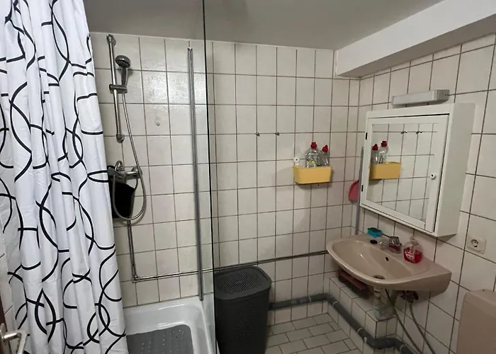 Wuerzburg Monteurzimmer 2 Etage * Gerbrunn